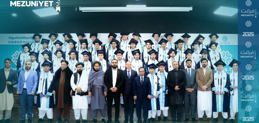 جشن فراغت دانش‌آموزان مکاتب معارف افغان-ترک لیسه پسرانه شبرغان!