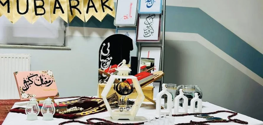 Afgan-Türk Maarif İlkokulu Mezar-ı Şerif’te düzenlenen iftar programı